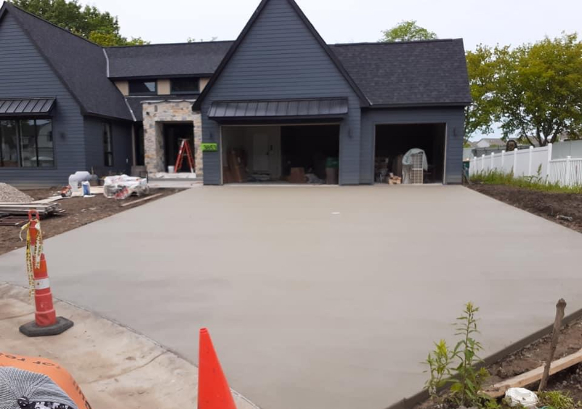 Custom Concrete Driveway
